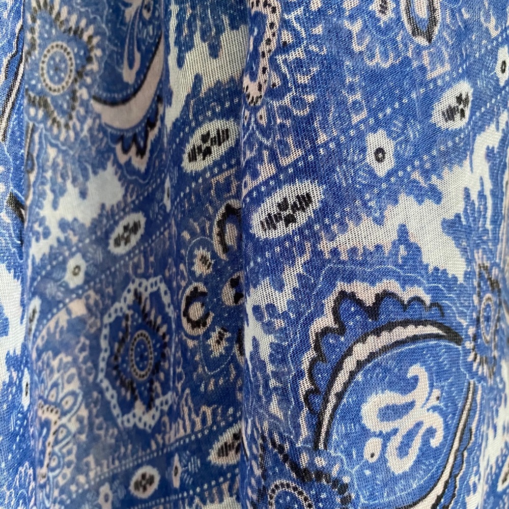 Scarf - Picture 3 of 3